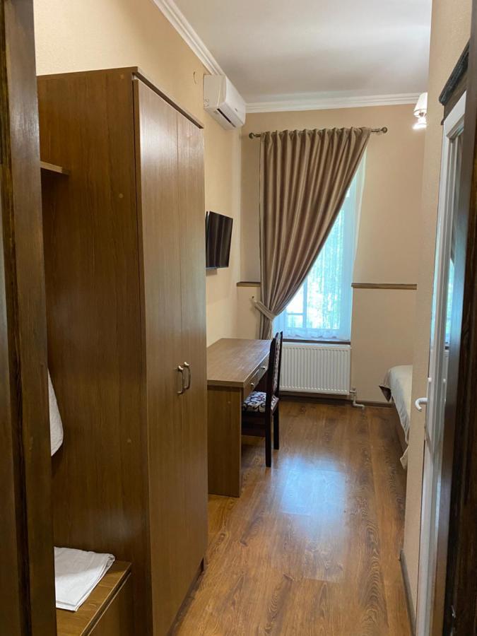 Grand Hotel Mohyliv-Podilskyi Exterior foto
