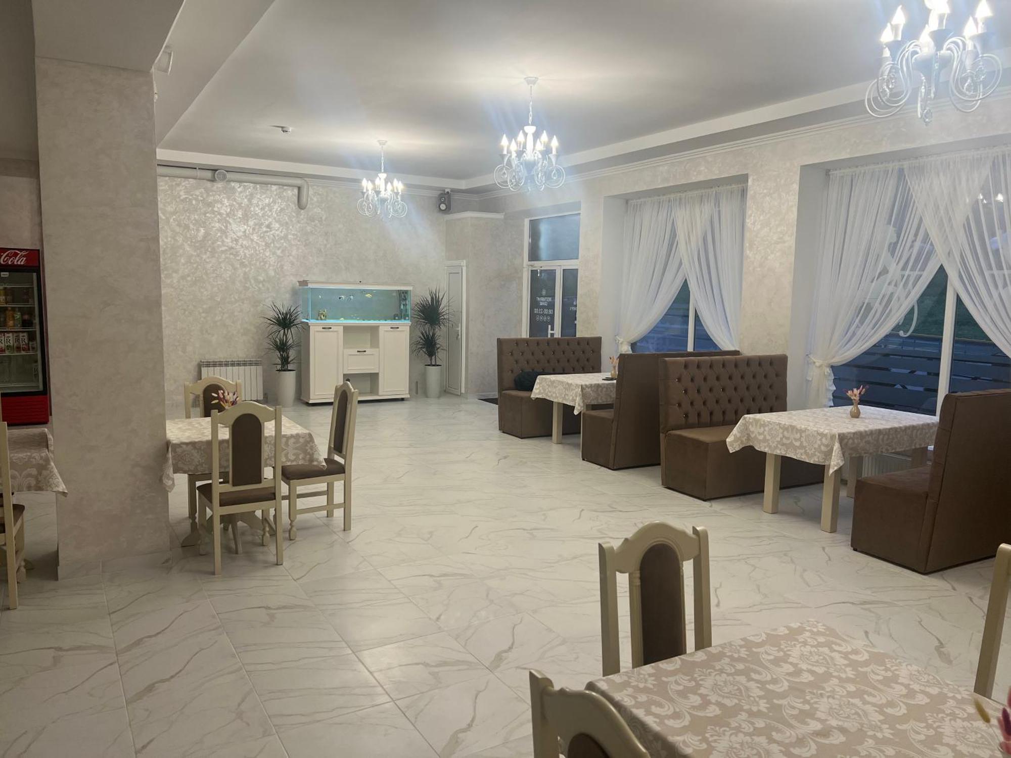 Grand Hotel Mohyliv-Podilskyi Exterior foto
